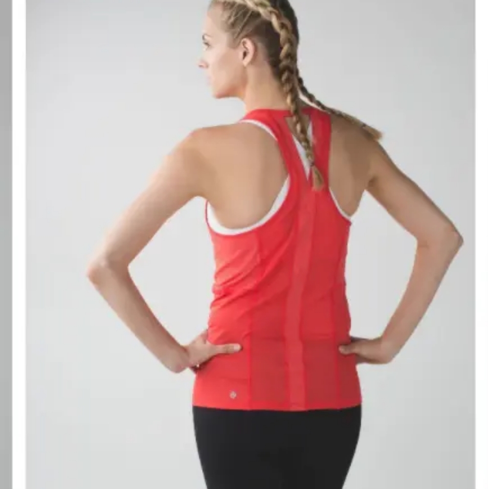 ⭐️ lululemon athletica S/M (8?) Red Racerback Camisole 17” -19” PTP - Picture 3 of 4